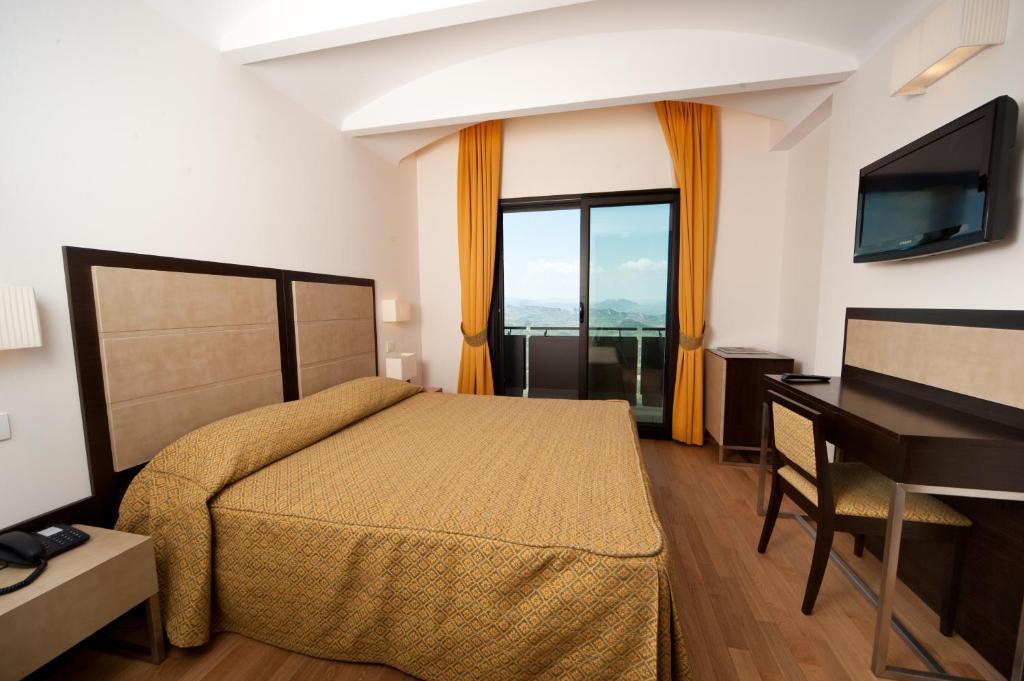 Superior Double Room,63300136:JPEG